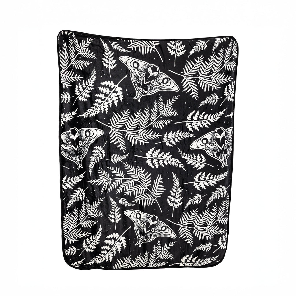 Black and White Polyester Throw Blanket, 50" X 60"