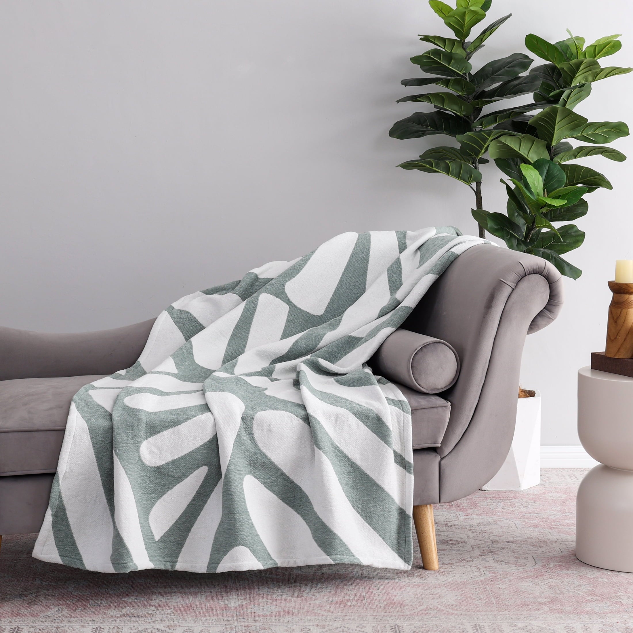 Chenille Jacquard Soft Throw Blanket, Soft Sea