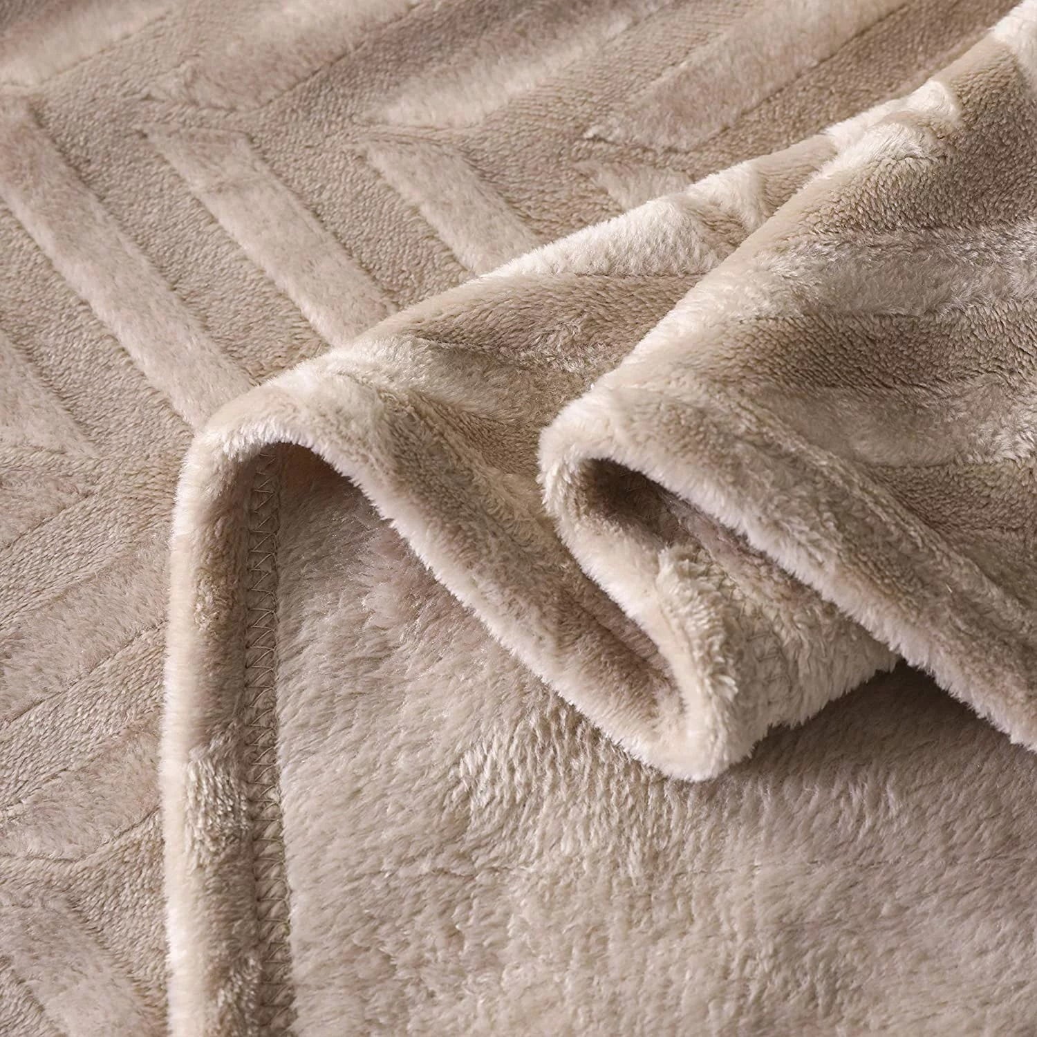 Soft Flannel Fleece Lightweight 50"x60" Throw Blanket, Brushed Chevron Design Fluffy Plush Cozy Blanket for All Seaso...