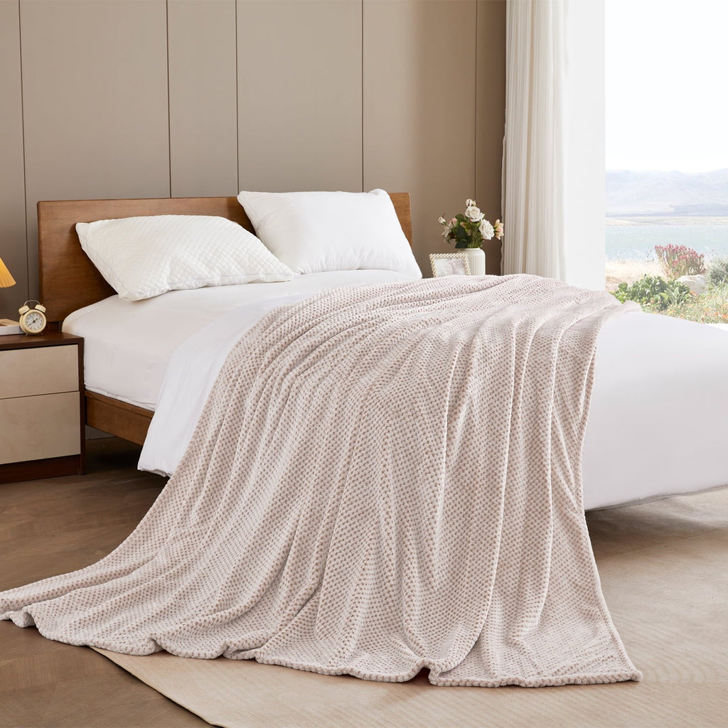 Waffle Textured Mixed Camel Fleece Blanket, Super Soft and Warm 50"x70" Throw Blanket for Couch, Cozy, Fuzzy and Ligh...