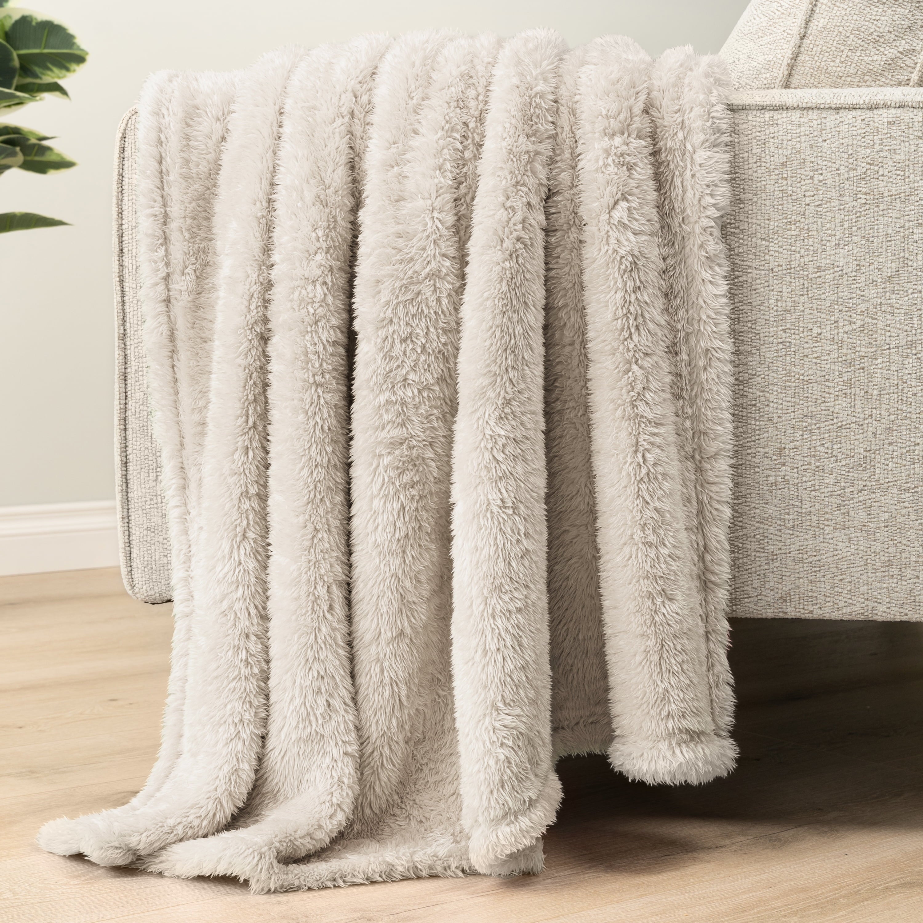 Sherpa Throw Blanket For Couch Sofa, Cream Beige Fluffy Warm Plush Blanket for Bed, Cozy Super Soft Lightweight Throw...