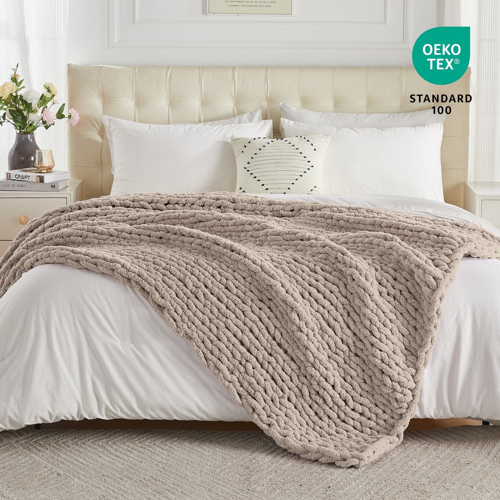 Chunky Knit Throw Blanket Handmade Soft Throws for Couch Sofa Bed, 50" x 60" Taupe