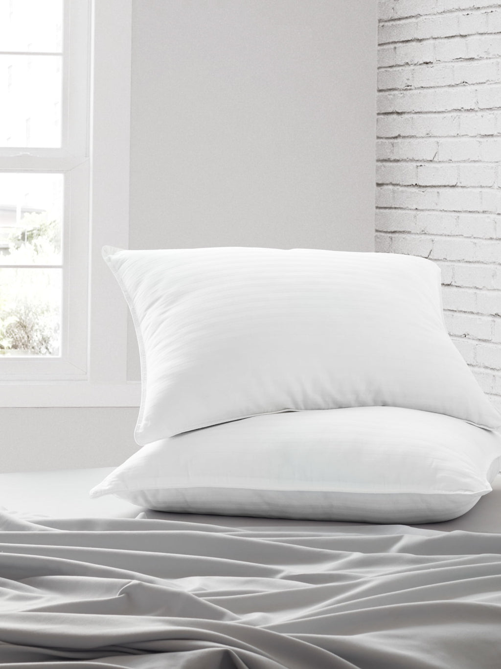 Bed Pillow 2-Pack Standard/Queen Size For All Sleep Styles - Back, Side and Stomach Sleepers