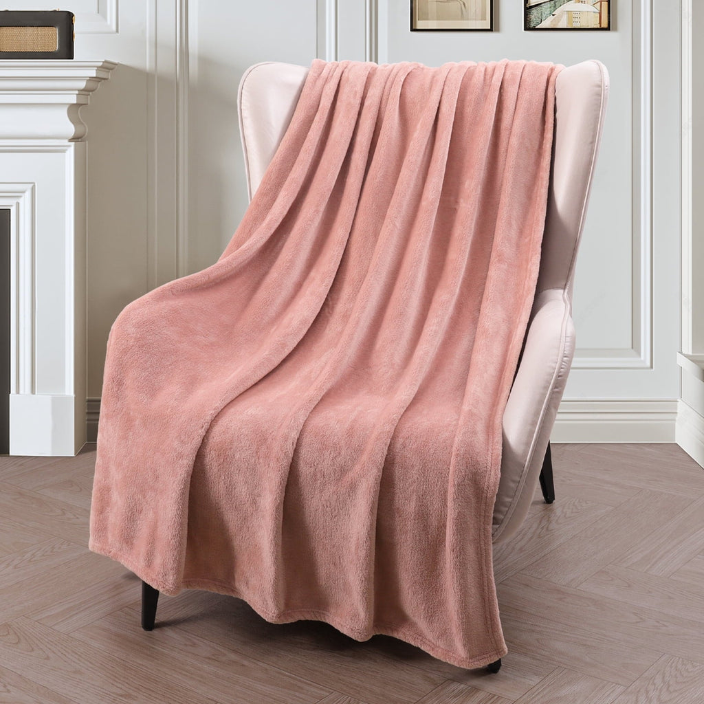 Fleece Throw Blanket for Couch, Sofa, Super Soft and Warm Blankets, Pink Throw All Season Use, Cozy, Plush, Lightweig...