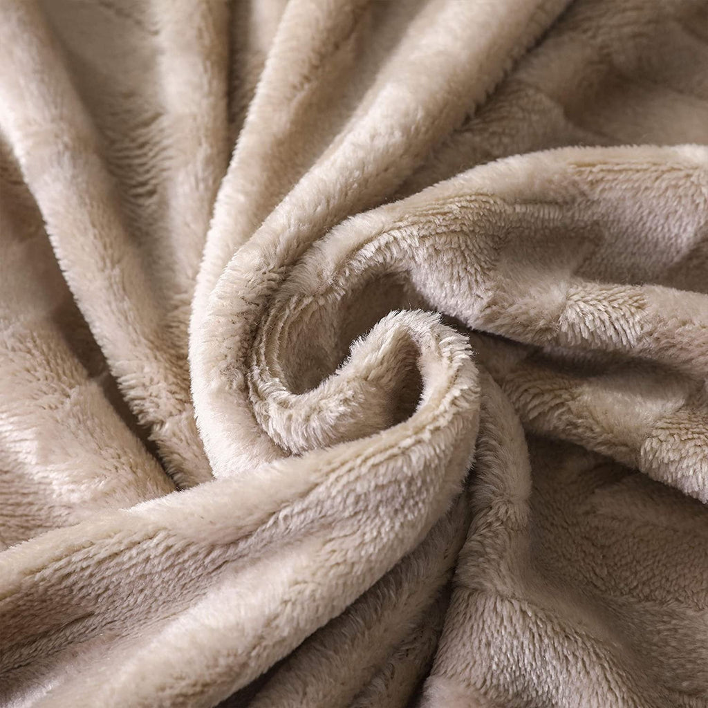Soft Flannel Fleece Lightweight 50"x60" Throw Blanket, Brushed Chevron Design Fluffy Plush Cozy Blanket for All Seaso...