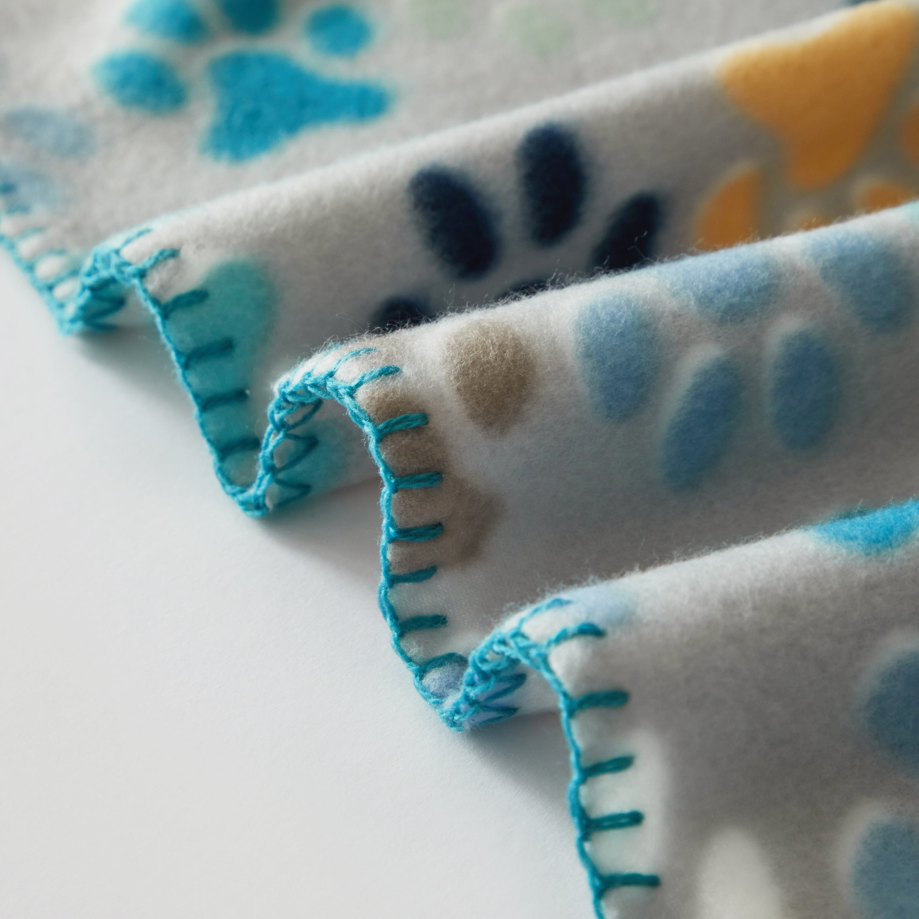 Cozy Fleece Throw Blanket, Gray Paw 50" x 60", All Ages