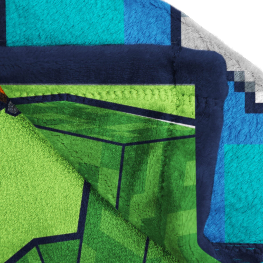 Minecraft Kids Twin/Full Blanket, 62 x 90, Microfiber, Green and Blue