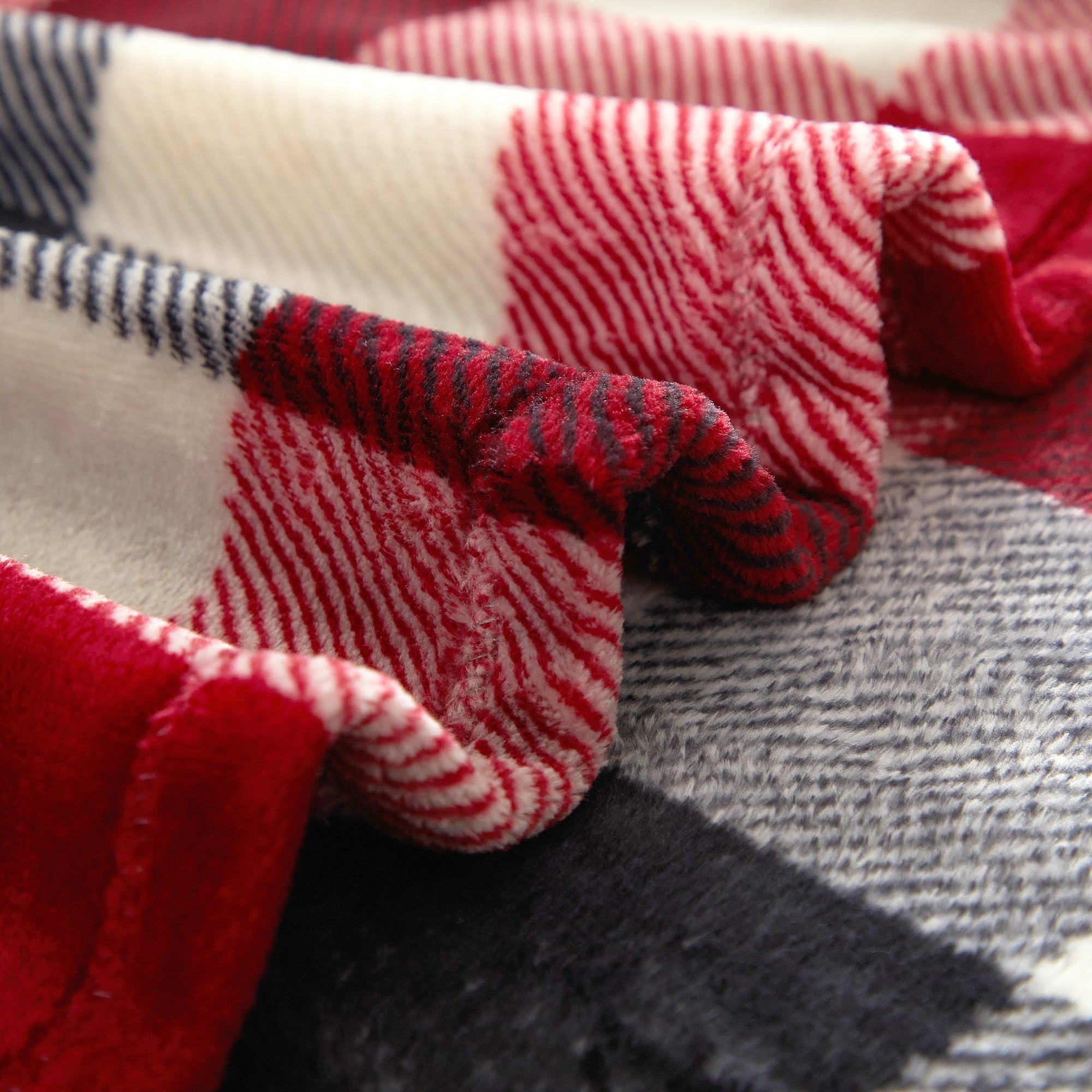 Cozy Plush Throw Blanket, Red Plaid 50" x 60" All Ages