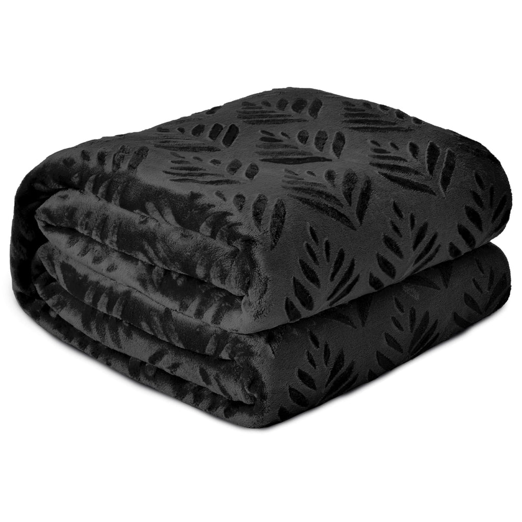 Fleece Throw Blanket for Couch, Leaves Pattern Super Soft and Cozy Blankets, Plush Fuzzy Lightweight, Black, 50"x60"