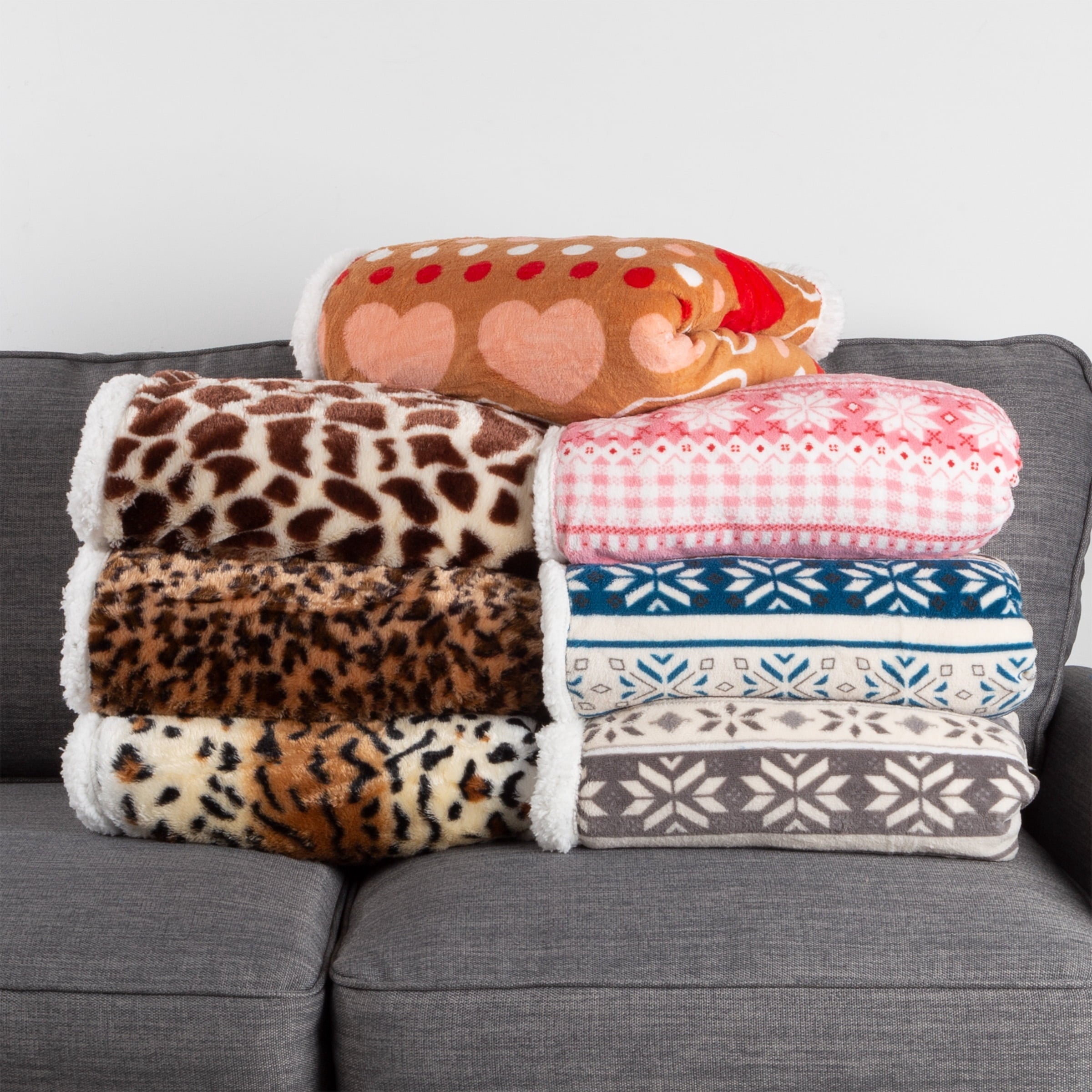 50x60-Inch Machine Washable Fleece Blanket with Snowflakes